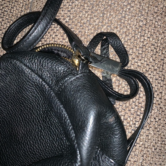Kate Spade black crossbody purse! - Picture 2 of 4